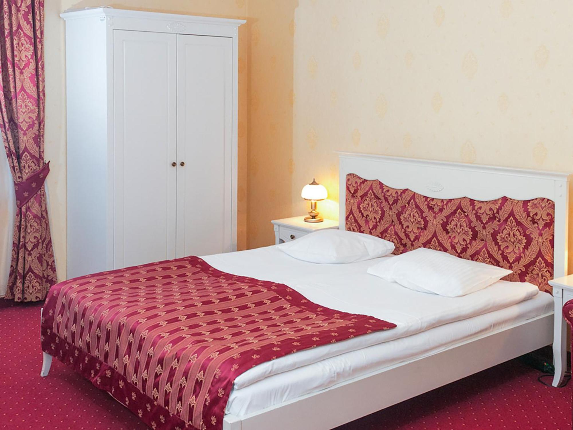 Korona 3* Sandomierz