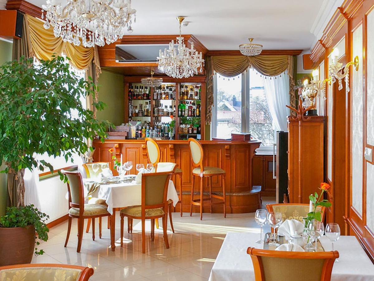Korona 3* Sandomierz