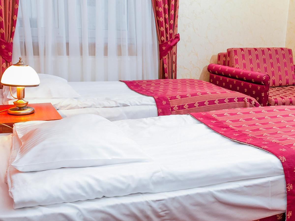 Korona 3* Sandomierz