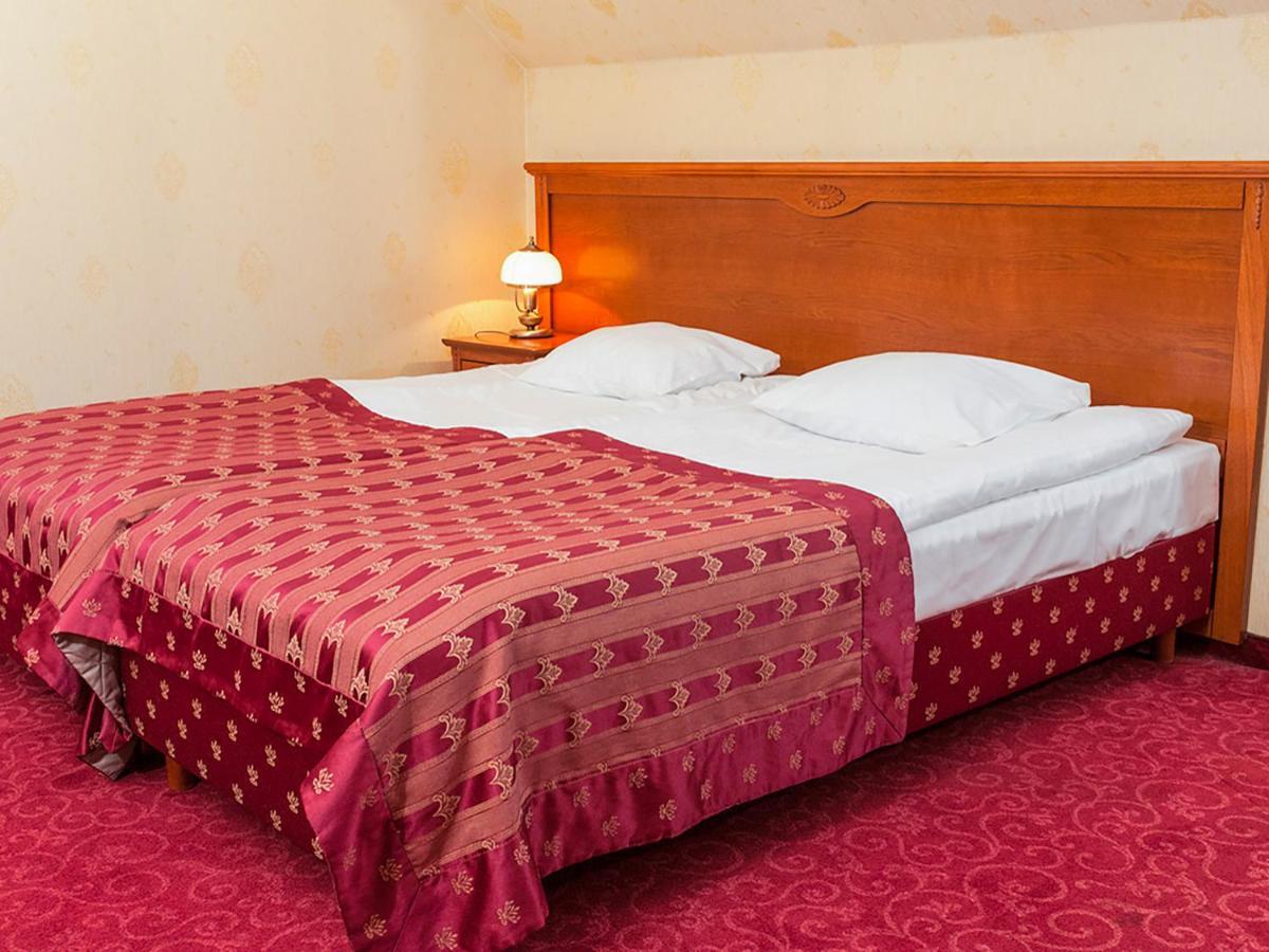 Korona 3* Sandomierz